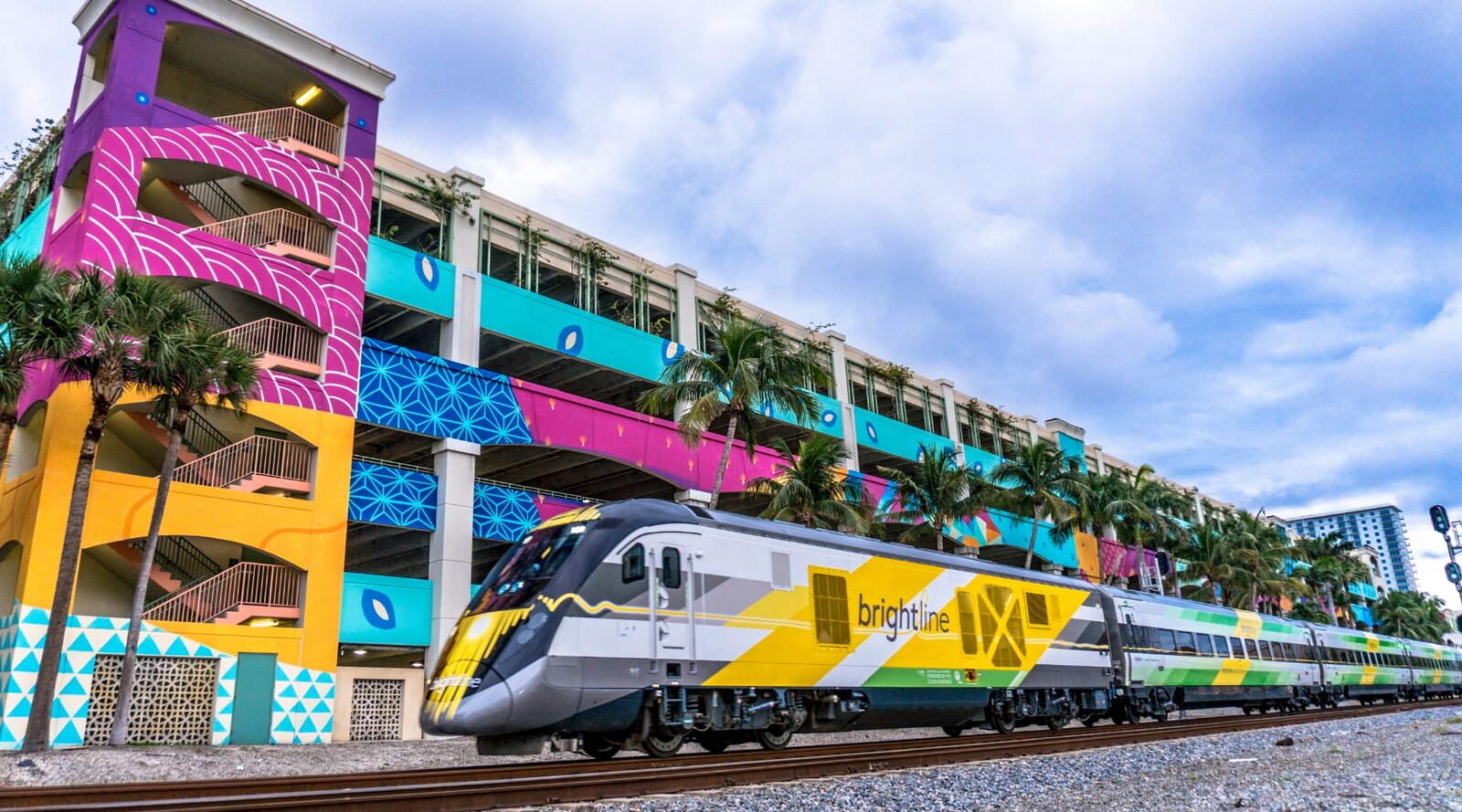 Brightline - City Place-RSE-WWC-V2.jpg