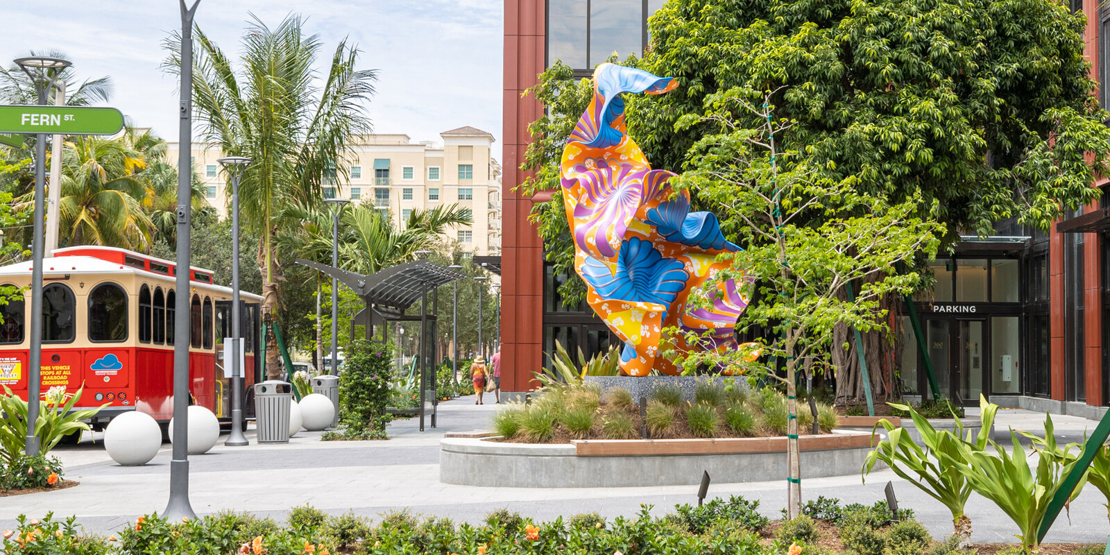 related-southeast-360-rosemary-hero-xelphots (69 of 73)_trolley 2_380x253.jpg