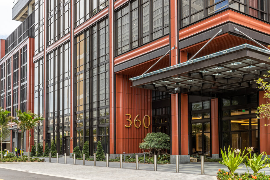 related-southeast-properties-landscape-entrance_by indiehousefilms (1).jpg