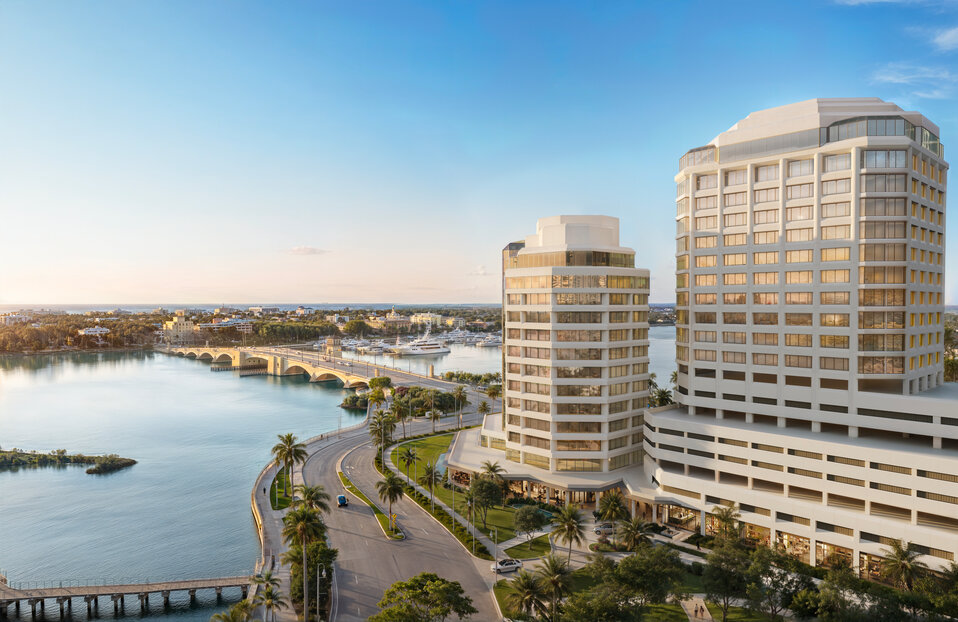 395_Phillips_Point - Crown.jpg