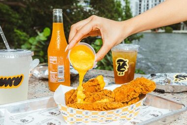 At-Fuku-enjoy-chicken-tenders-with-sauces-like-the-Fuku-Mayo.-Photo-by-Daniel-Zuliani-696x428.jpg
