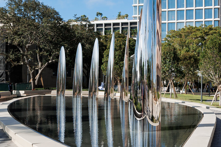 related-ross-news-landscape-Related_Portals056_Crop.jpg